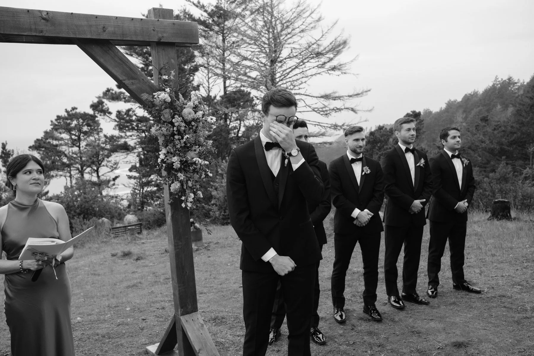 Driftwood-Lodge-Jenner-Wedding-32.jpg