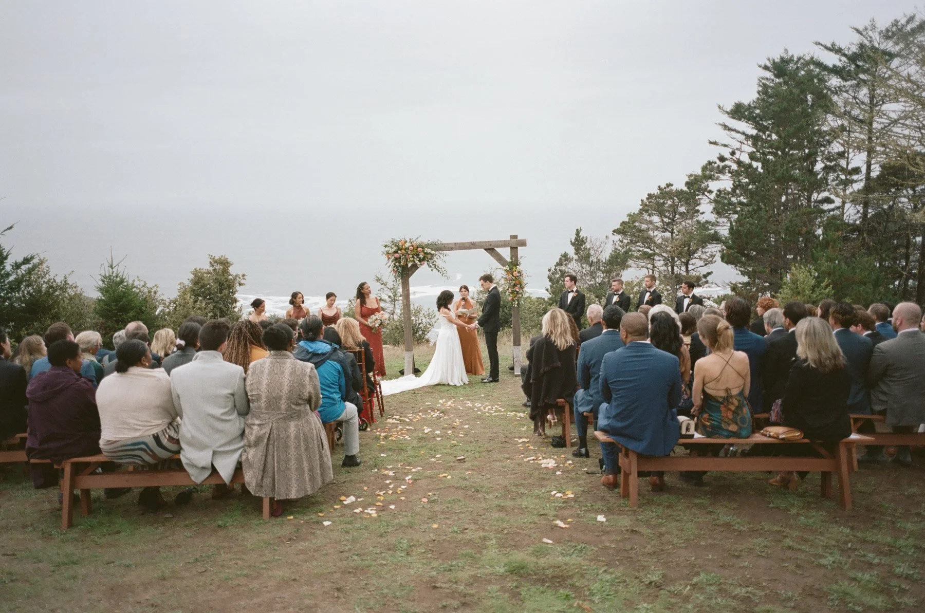 Driftwood-Lodge-Jenner-Wedding-39.jpg