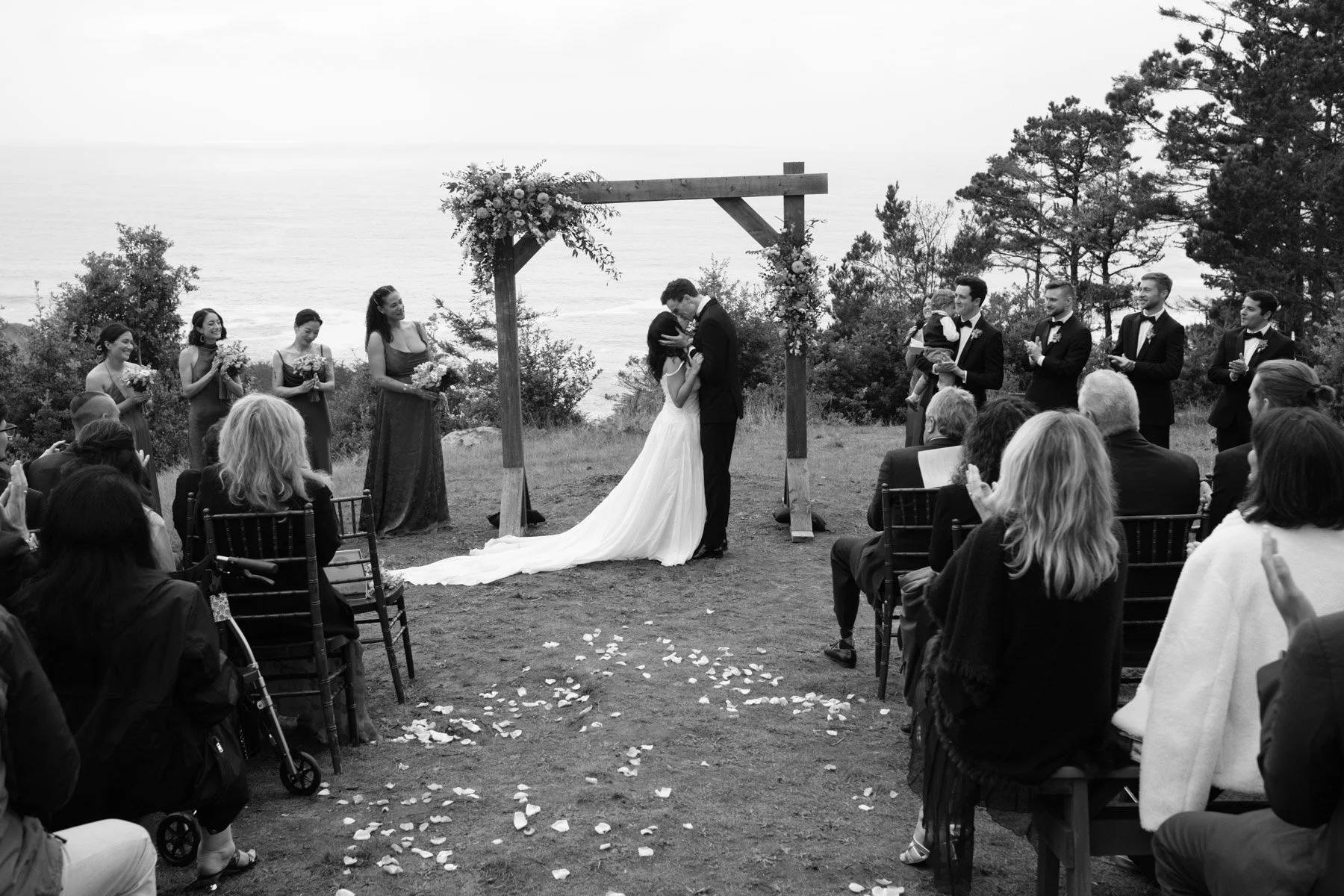 Driftwood-Lodge-Jenner-Wedding-42.jpg