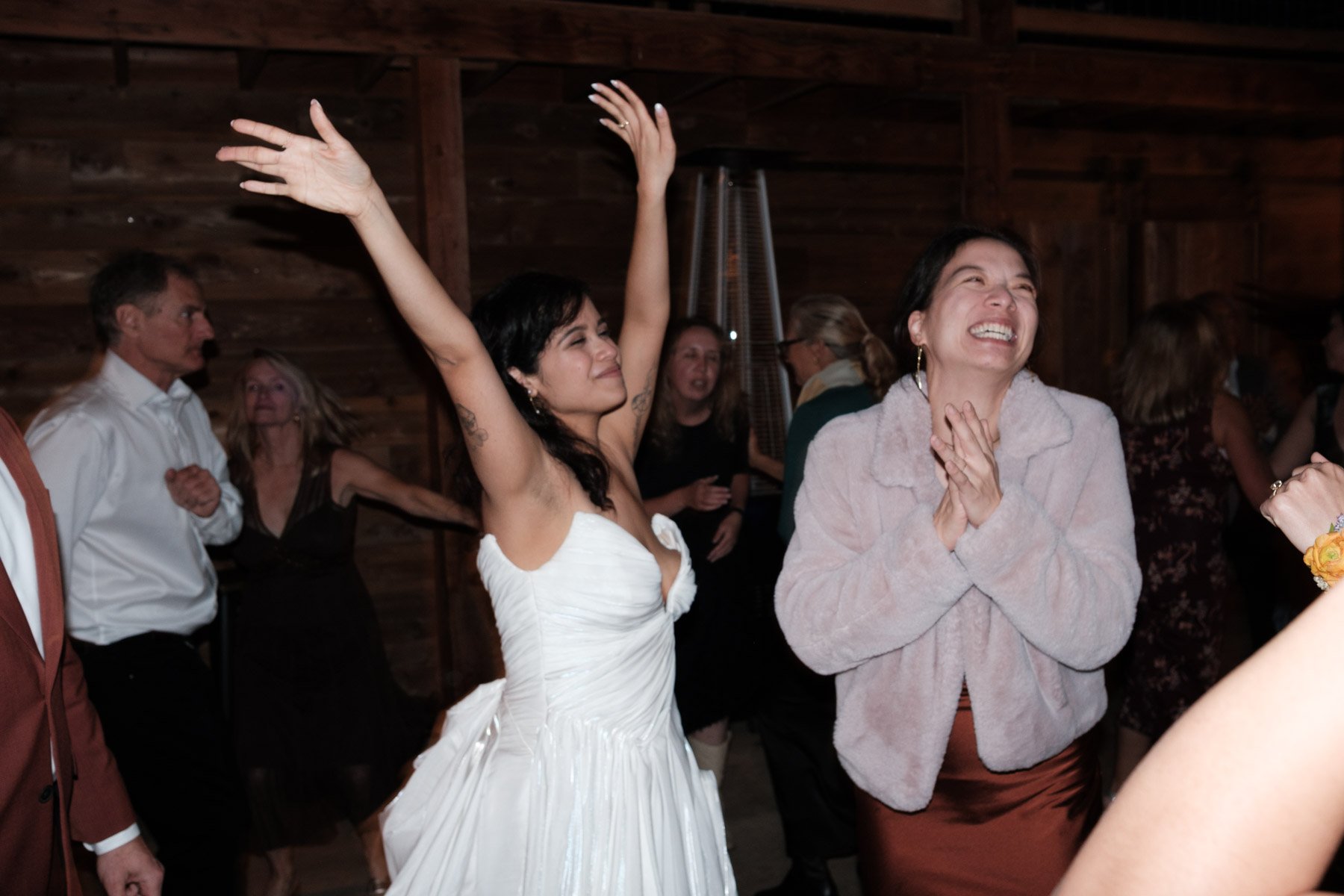 Driftwood-Lodge-Jenner-Wedding-96.jpg