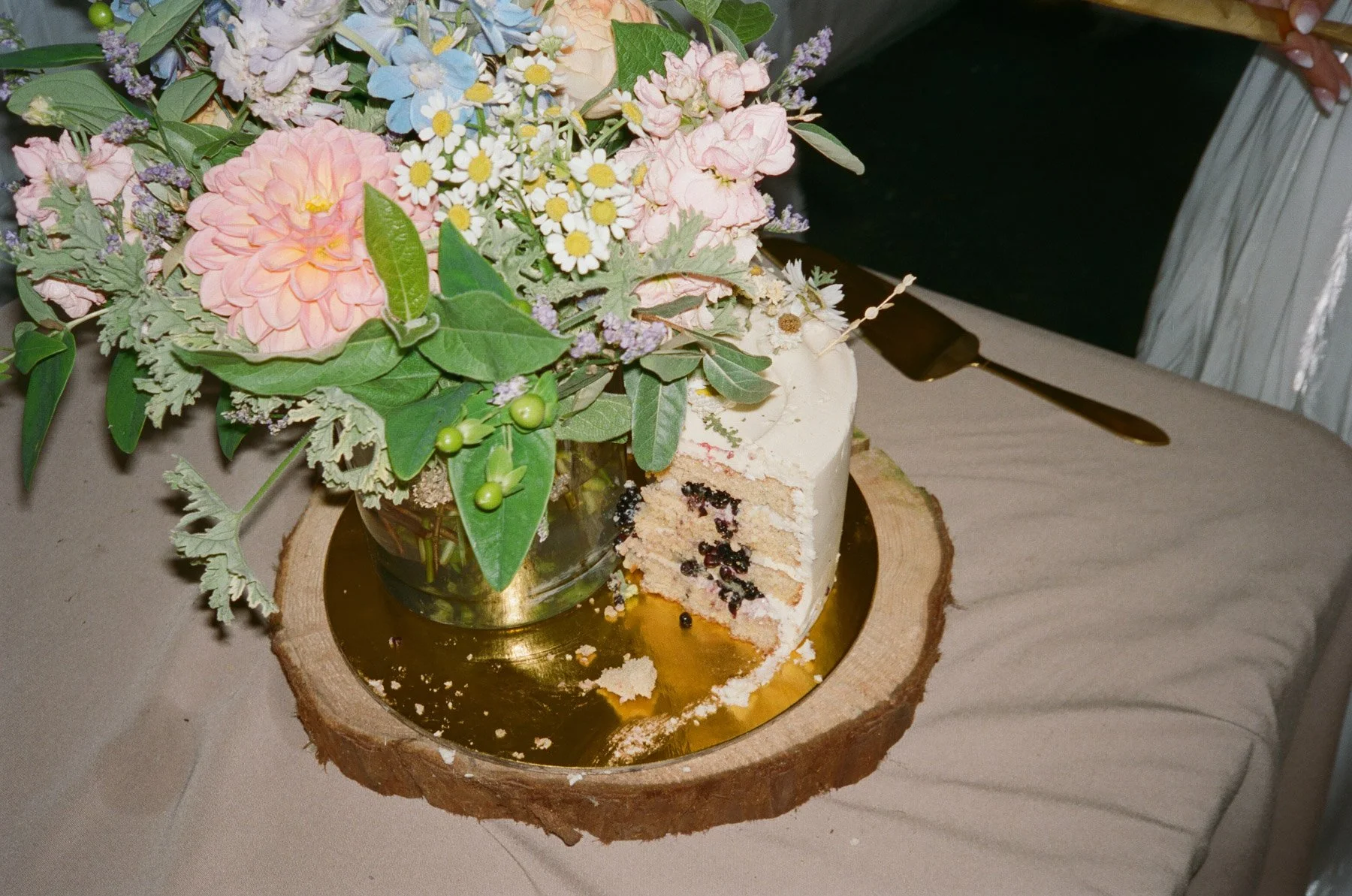 Driftwood-Lodge-Jenner-Wedding-100.jpg