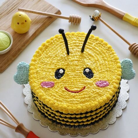 Happy Bee Day Bumblebee Party Cake Topper – Just Bee Loved