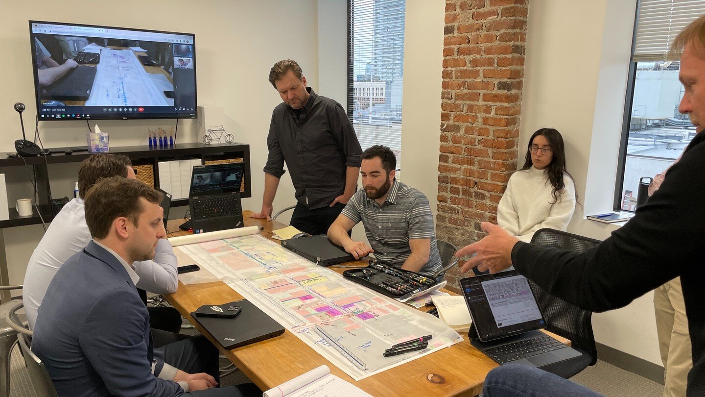 Great collaboration session with our friends @altafieldnotes and RCLCO Real Estate Consulting looking at downtown Banning. Excited to keep developing all the great ideas and to share more soon!

Photos courtesy of Tim Bevins.

@cityofbanning #banning