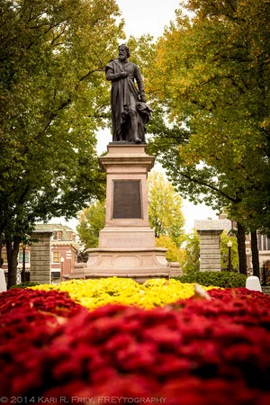 Statue-Columbus+1.jpg