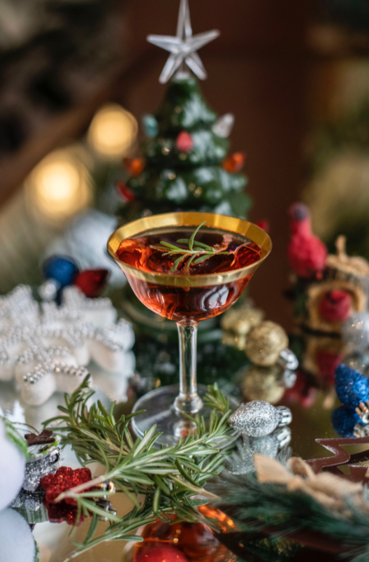 Mingle and be merry at Frosted, a holiday pop-up bar