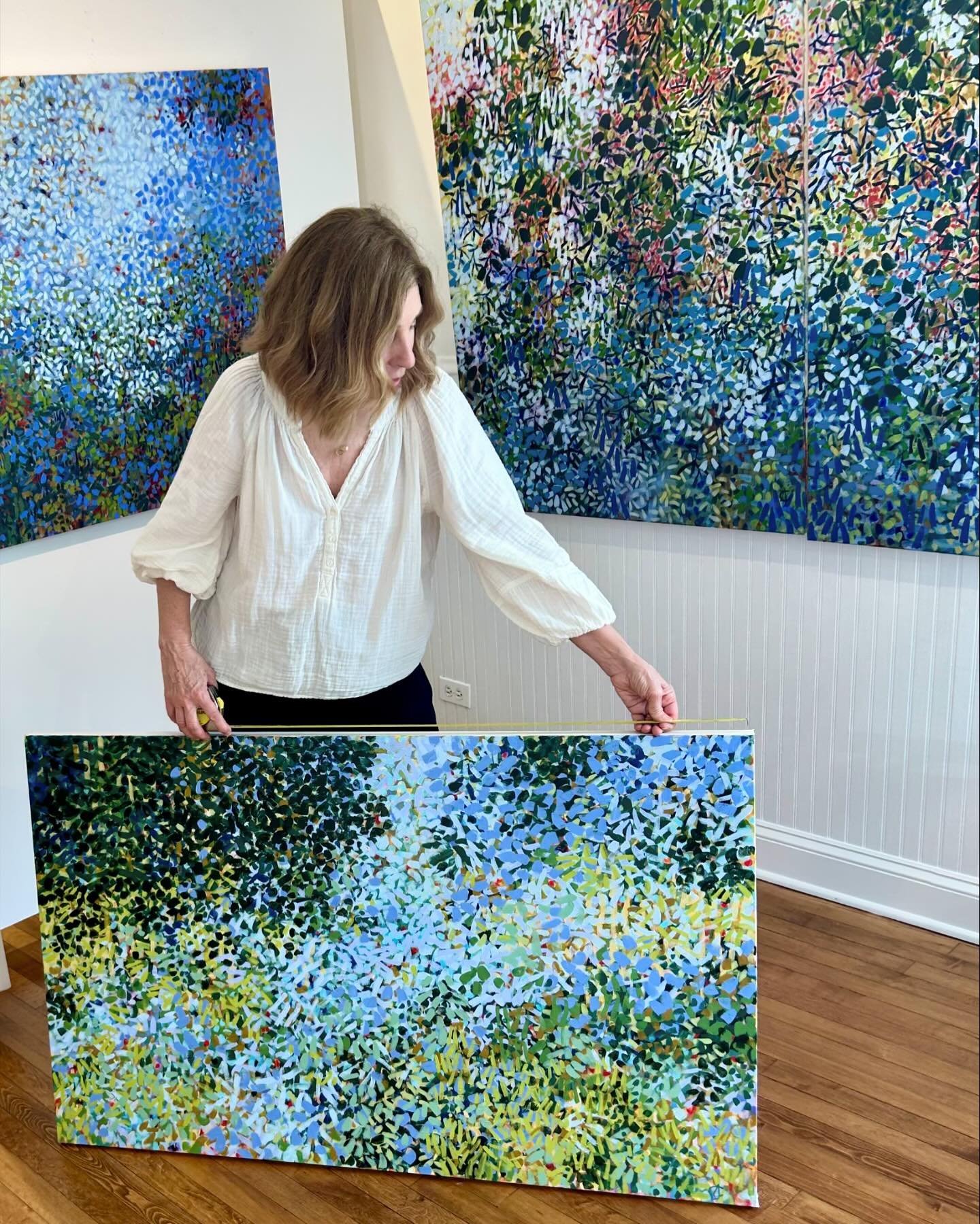 Vivid artist Amie Campbell dropped off her new work today, and we&rsquo;ve been busy getting it ready for this month and, maybe more importantly, the opening! We look forward to seeing you tomorrow night from 5-7 PM! 

#FirstFriday #Newexhibit #Newsh