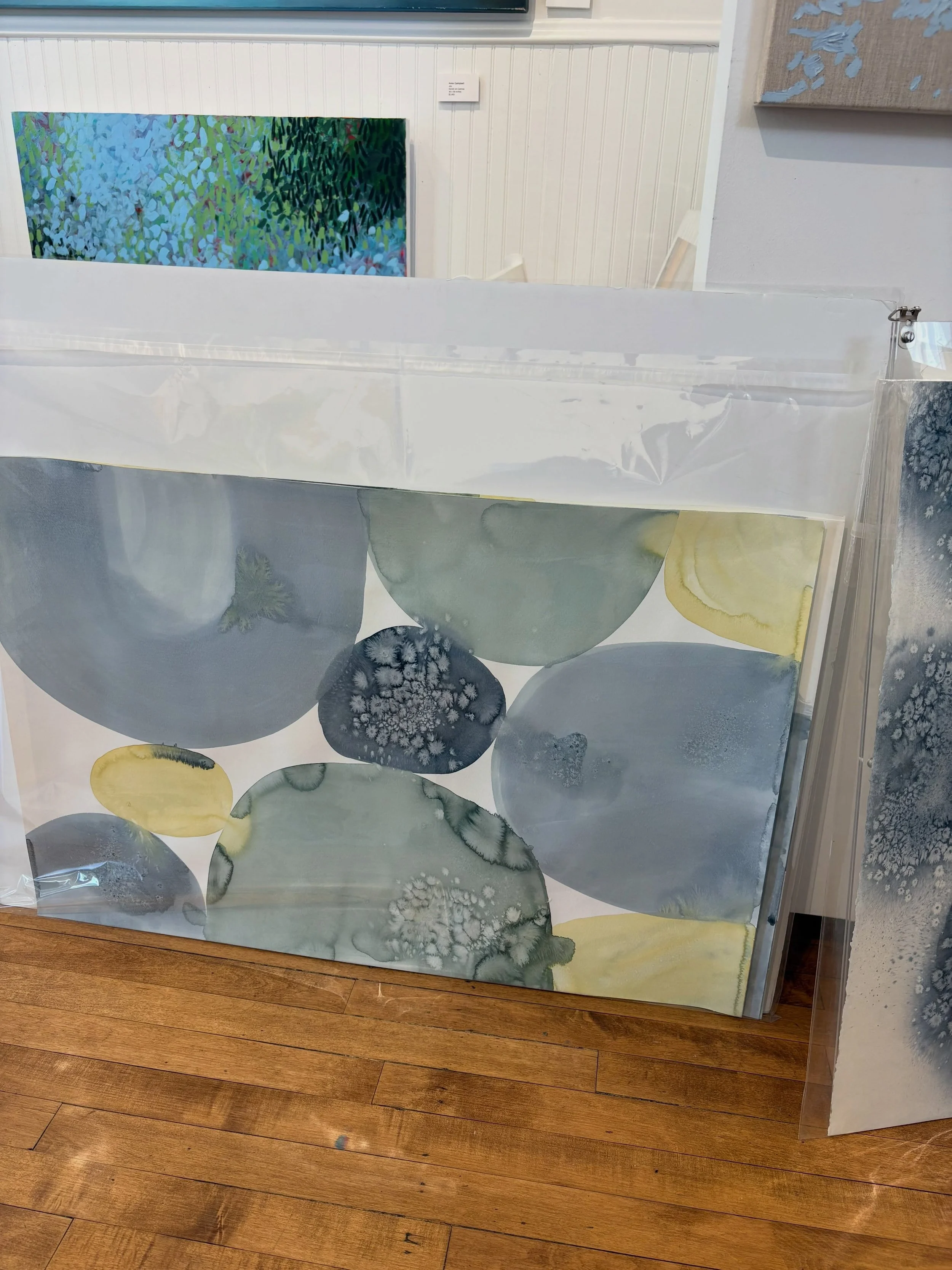Beyond the work we have at the gallery, a number of our artists also offer commissions. This commissioned painting by @allison_svoboda_art is a great example of that - we work with the artist and customer to ensure they find the right piece for their