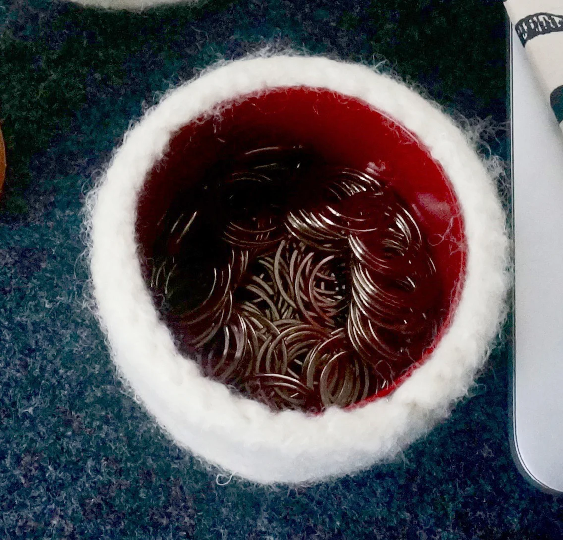 Cream Lattina small dish red insert paperclips