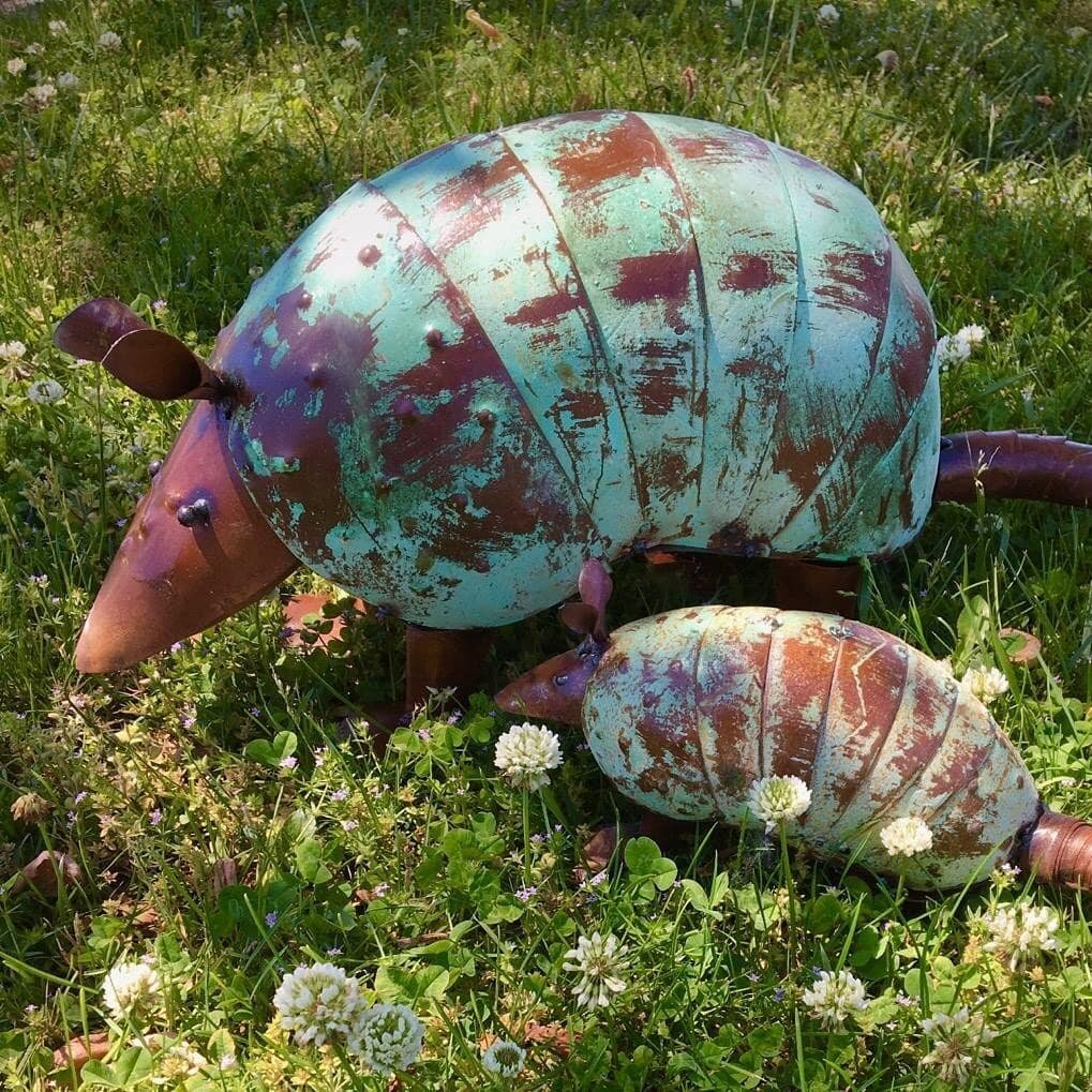 We have some great items back in stock!
Hope everyone is enjoying this beautiful day!
#mothersday #mothersdaygifts #springday #armadillo #metalsculpture #ceramicmushroom #giftideasformom #yarddecor #yardart