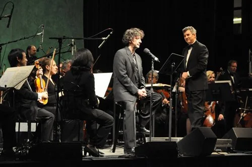 2010Neil Gaiman and Gary Fagin for CC copy.jpg