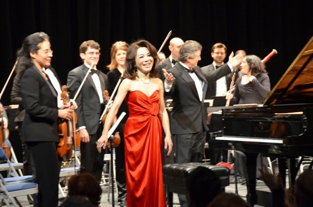 2013: Harumi Acknowledging Applause