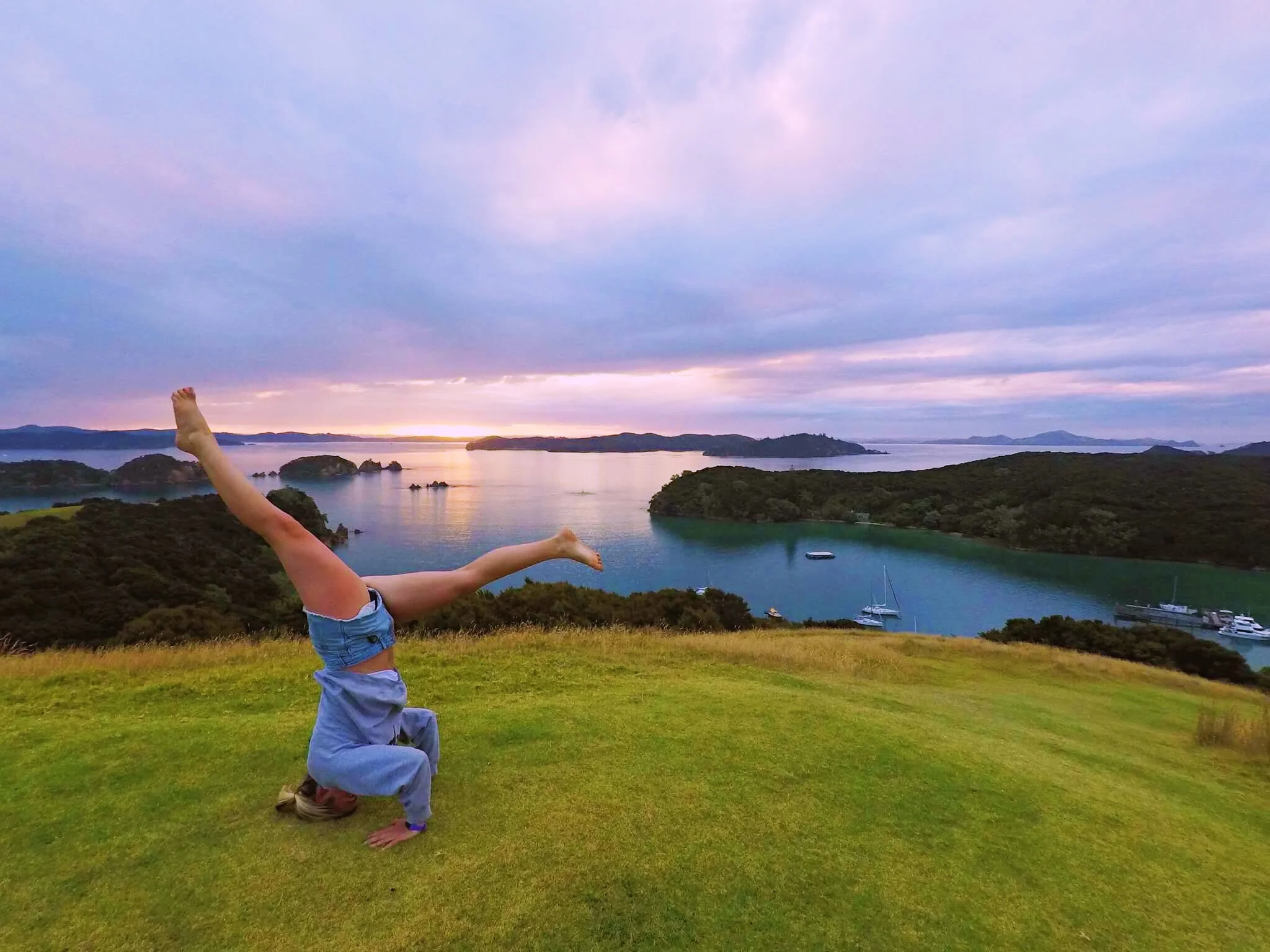 Somebody get this freakin' yogi under control.