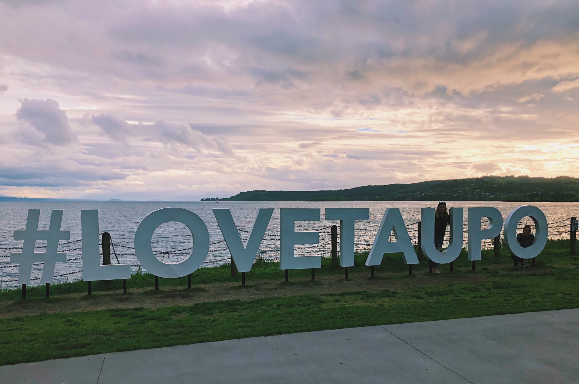 What's a run around the lake without a cheesy tourist shot?