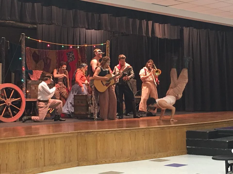 Twelfth Night, Or What You Will, Arkansas Shakespeare Theatre, dir. Chad Bradford, costumes Shauna Meador, photo Mayflower High School