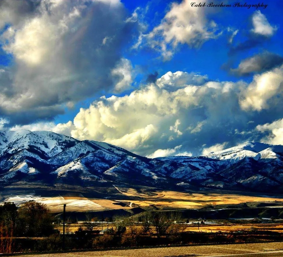 051515cloudmountainhorizon.jpg