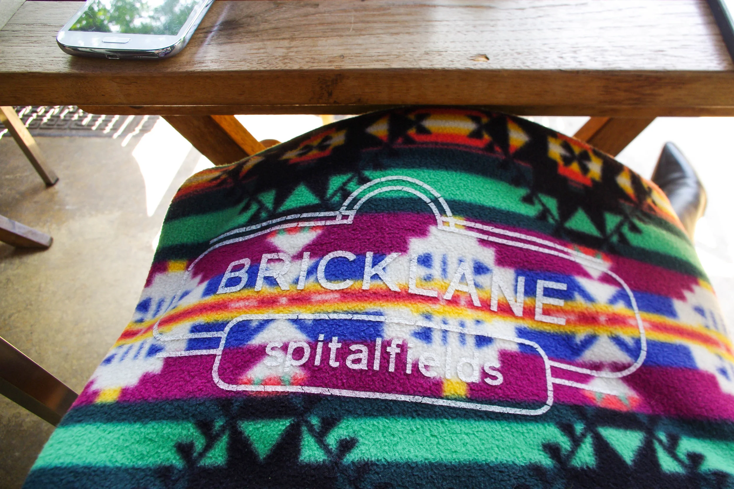 I adore these customised blankets! Applaud worthy branding. 