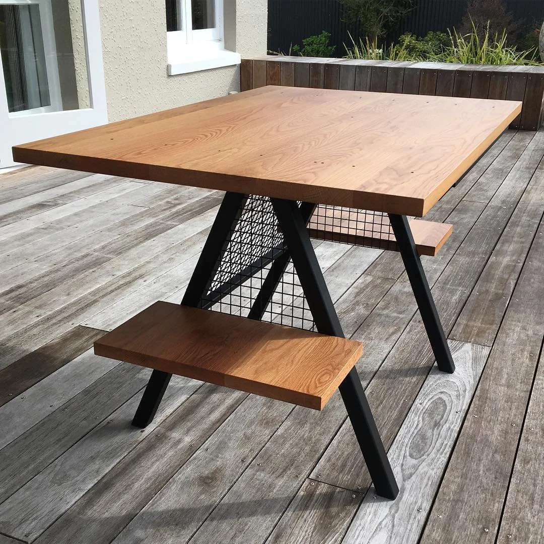 Ash Engineering HQ needed a new work station so I built this. Recycled French oak from a redundant wine tank. 
#office #oak  #workstation #fabrication #engineering