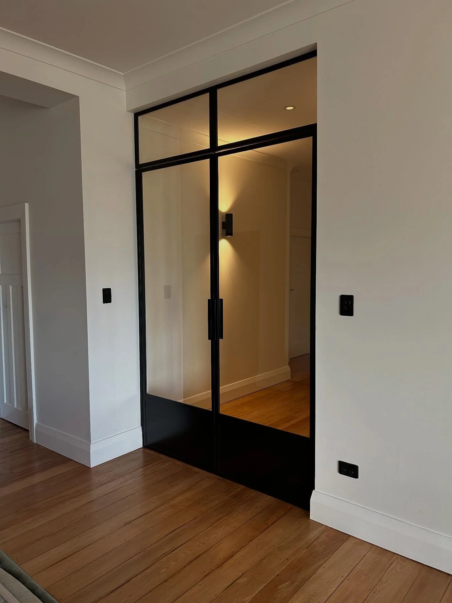 Really enjoyed designing and making these beautiful internal crittall steel doors. 

Giving the ability to close or partially close off the hallway from the main living area.

#bespoke
#steeldoors 
#crittalldoors
#fabrication
#marlborough