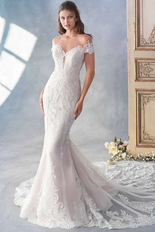 wedding dresses, bridal, bridal gowns, bridal shop, Brea, California, Orange County, wedding, bridal boutique, weddingdress Ashley Nadine wedding dresses, bridal, bridal gowns, bridal shop, Brea, California, Orange County, wedding, bridal boutique, weddingdress Ashley Nadine