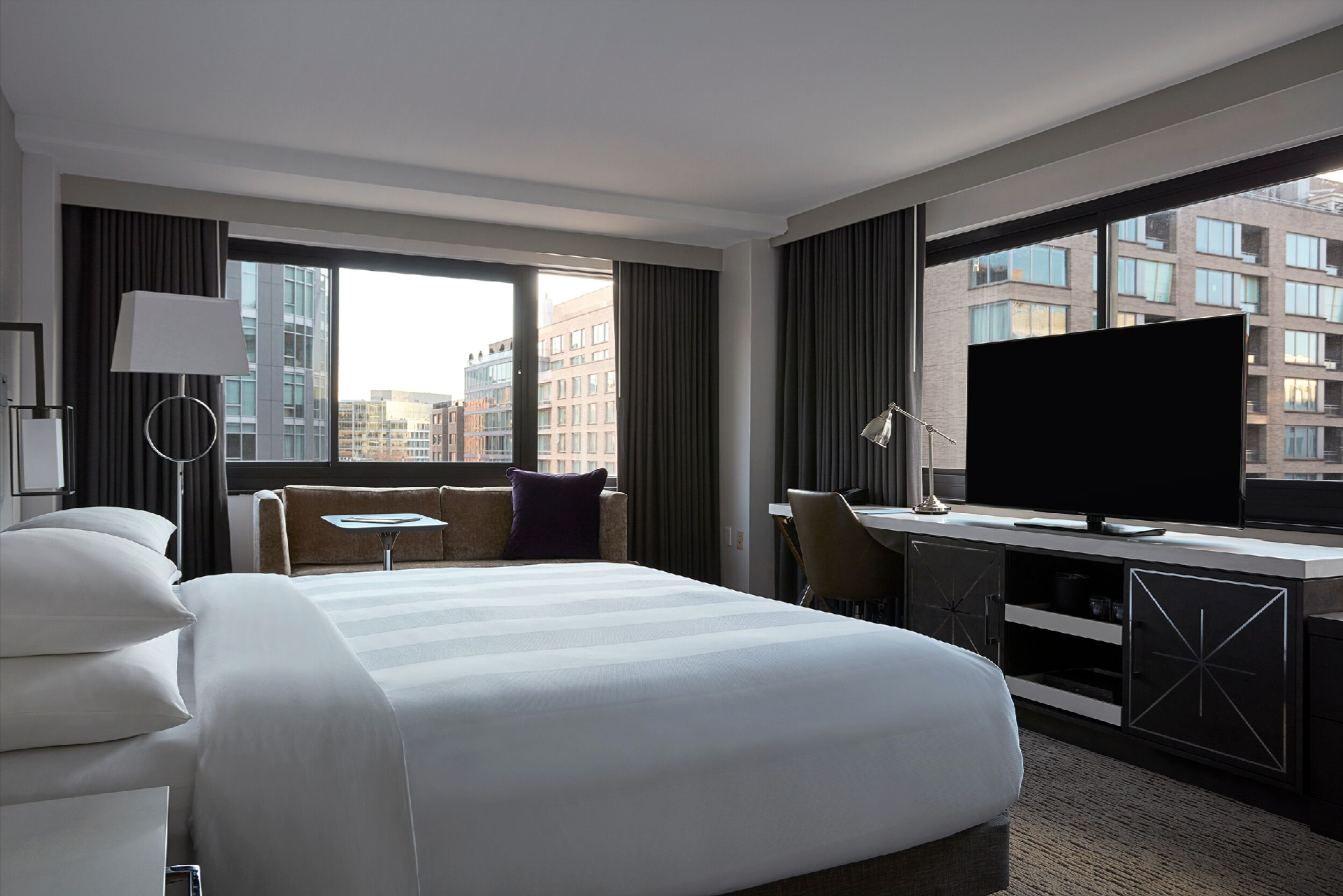 Screen Shot 2017-10-26 at 9.45.41 PM.png