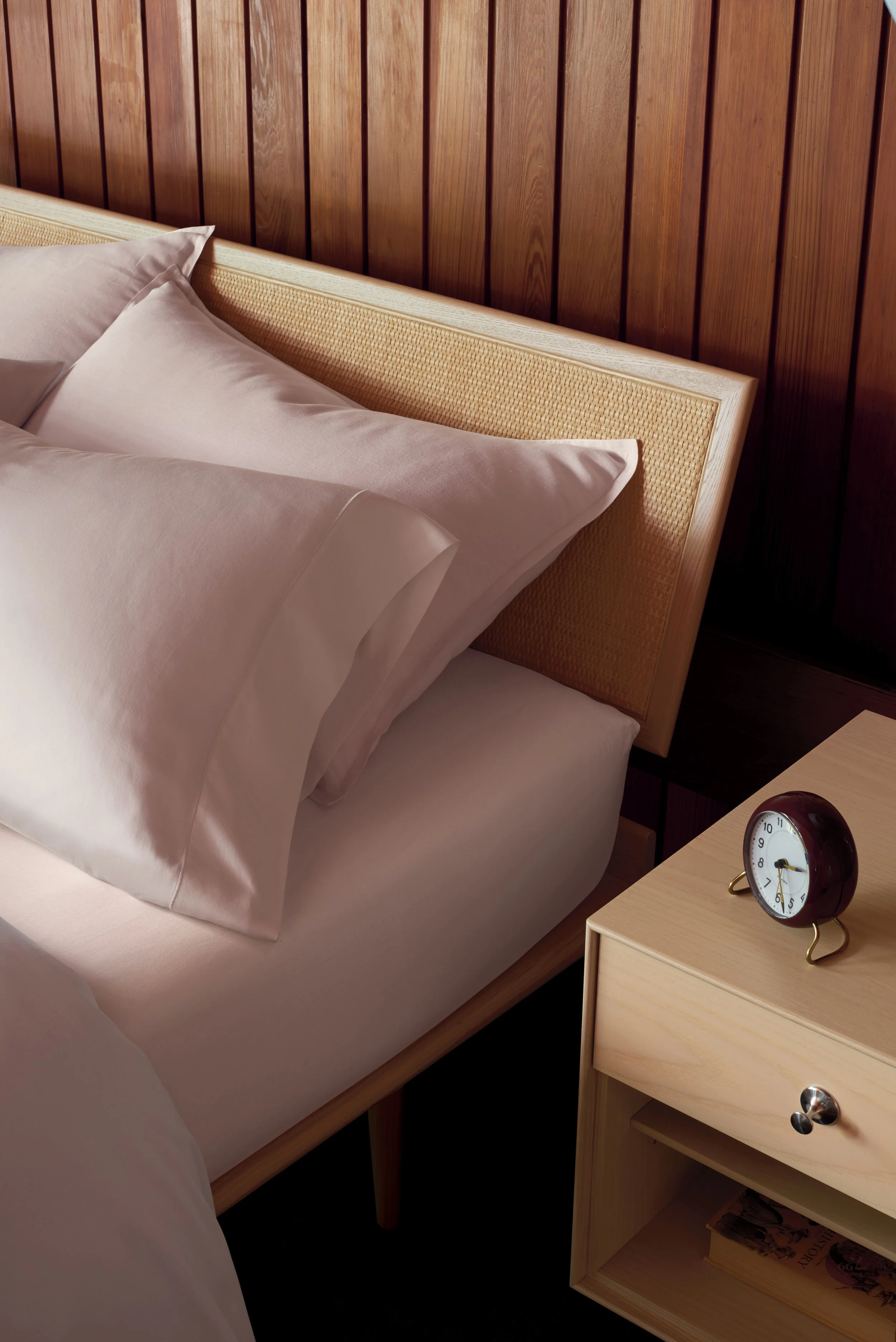  Soft Goods Styling for Design Within Reach 