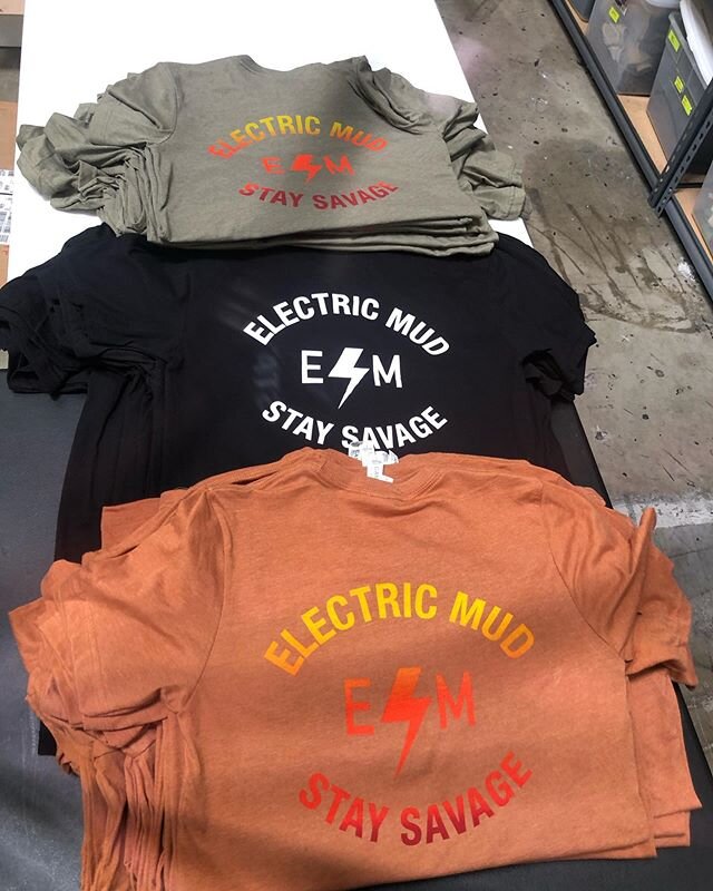 Buy your new mud shirts at electricmudofficial.com and live stream our live album release performance tonight at 5 and 8pm!!!