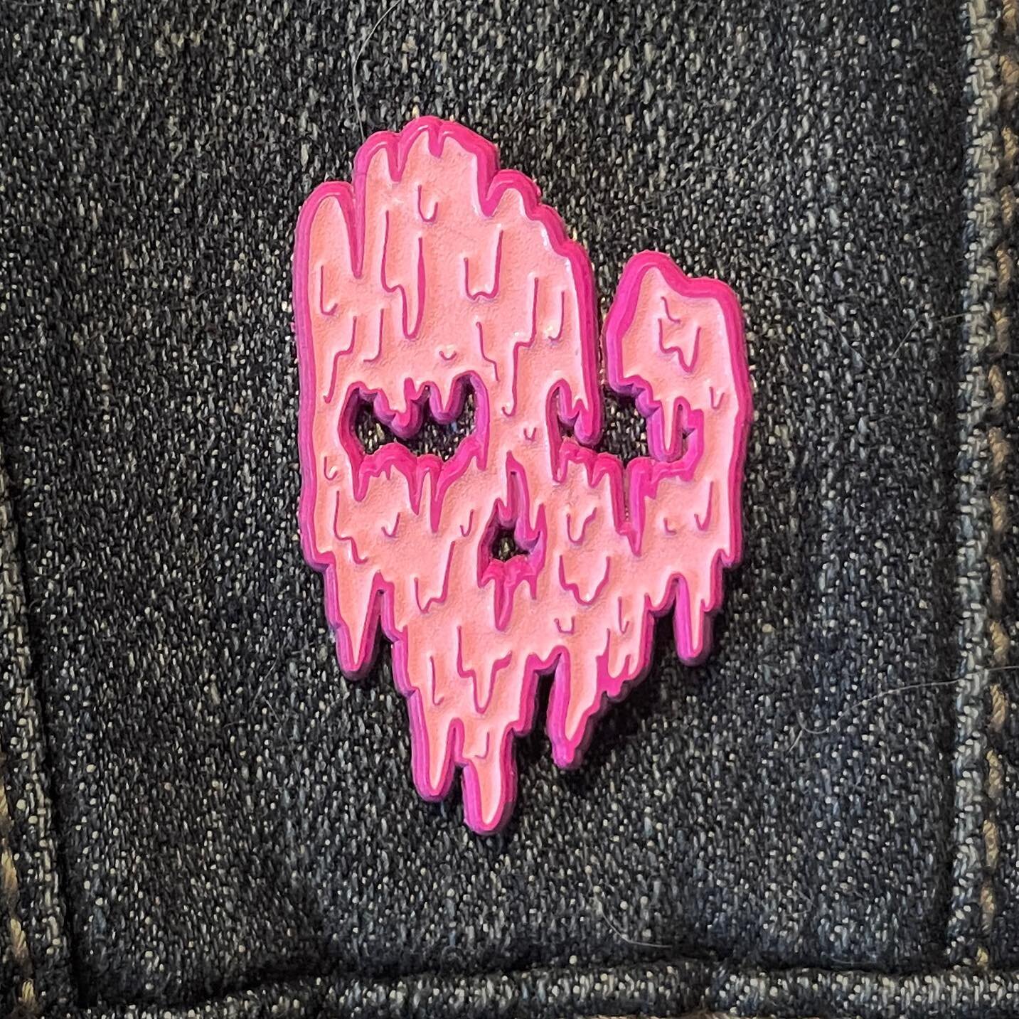 Another new pin?! Before the holidays?! Check out my new Pink edition Slime Skull!  It glows in the dark, just like the green version!  And done forget, this Thursday, 12/16, is the LAST DAY to place orders in time for delivery by Christmas! 
.
.

#d