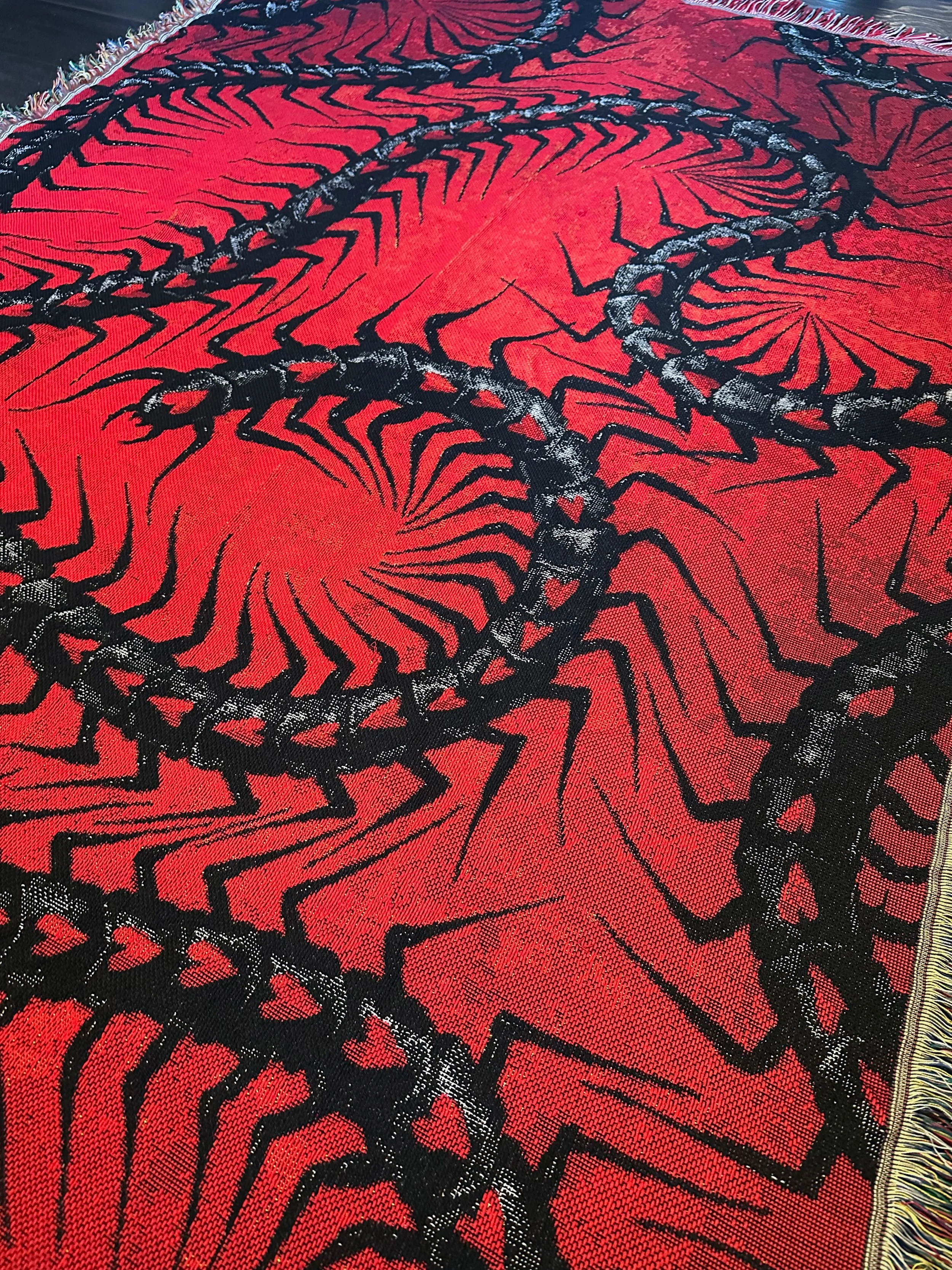 Centipede_Blanket_3.jpg