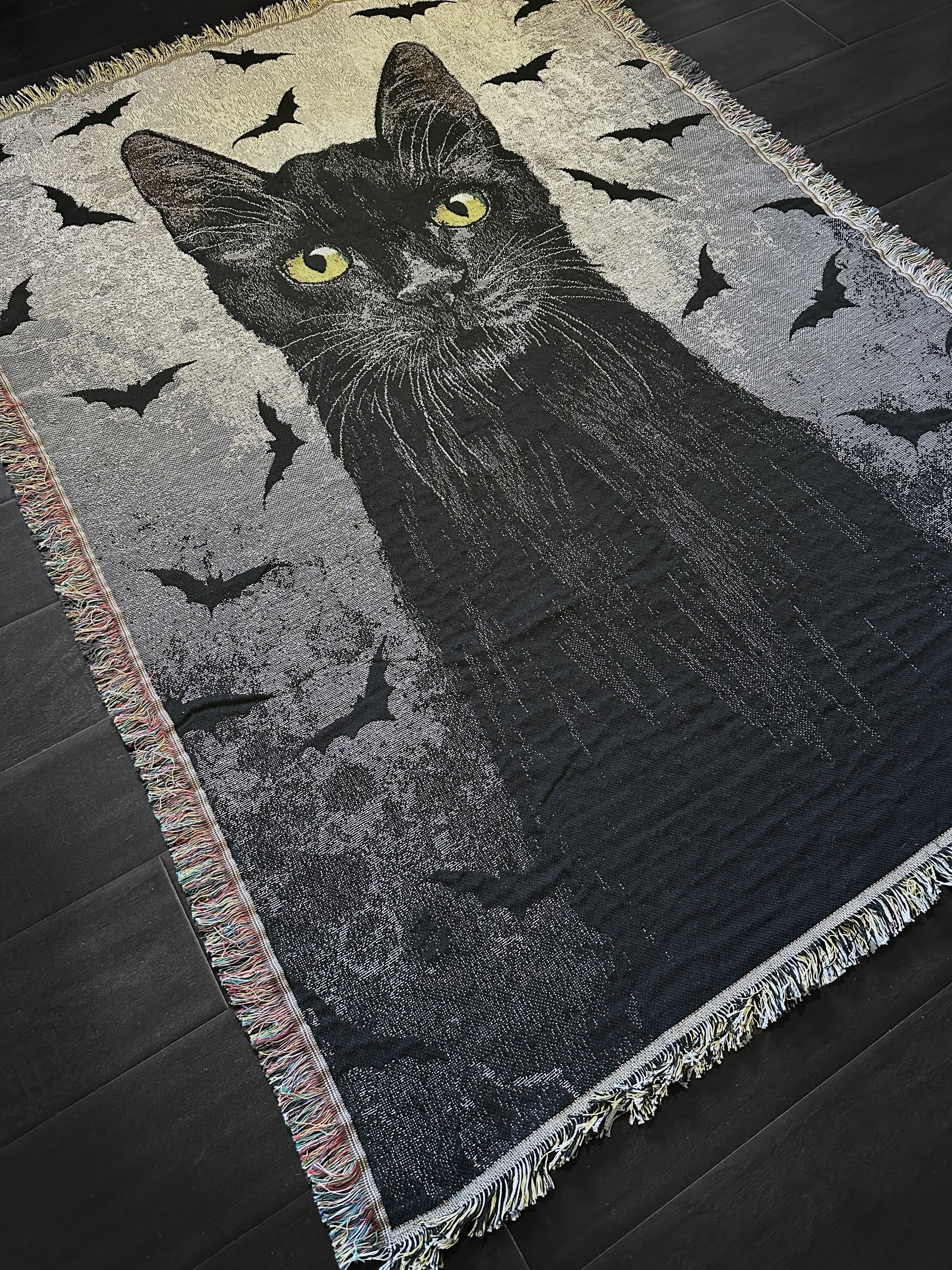 Cats_and_Bats_Blanket_2.jpg