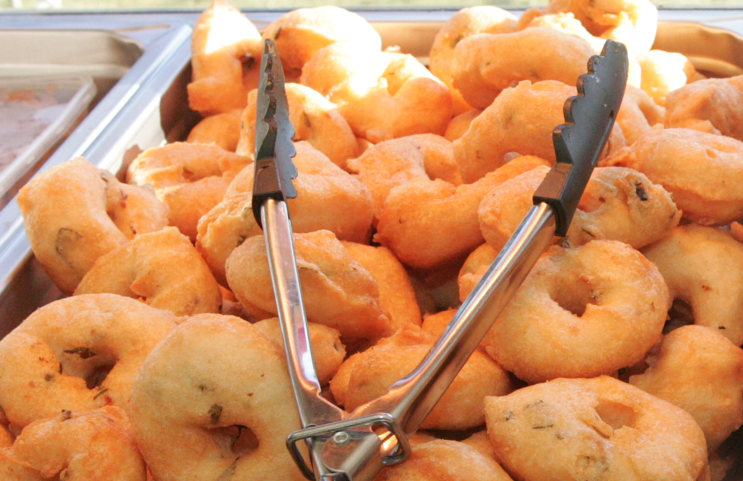 Vadai and Chutney