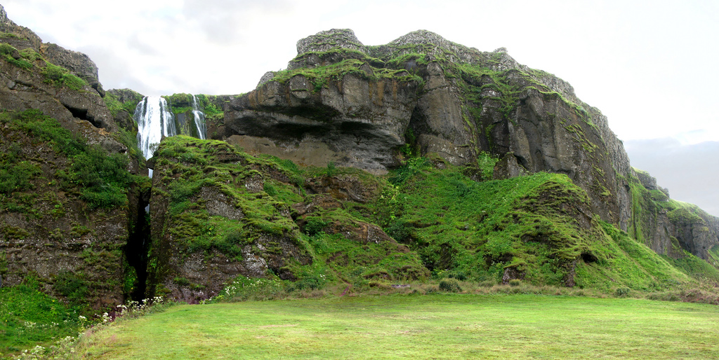 Photo: stuckiniceland.com