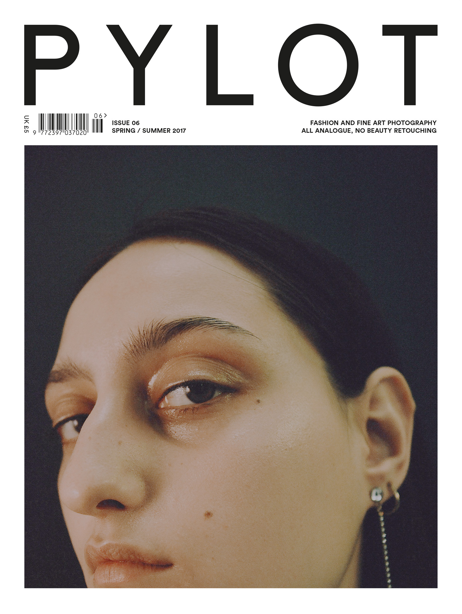 PYLOT_Issue_06_Cover_B.jpg