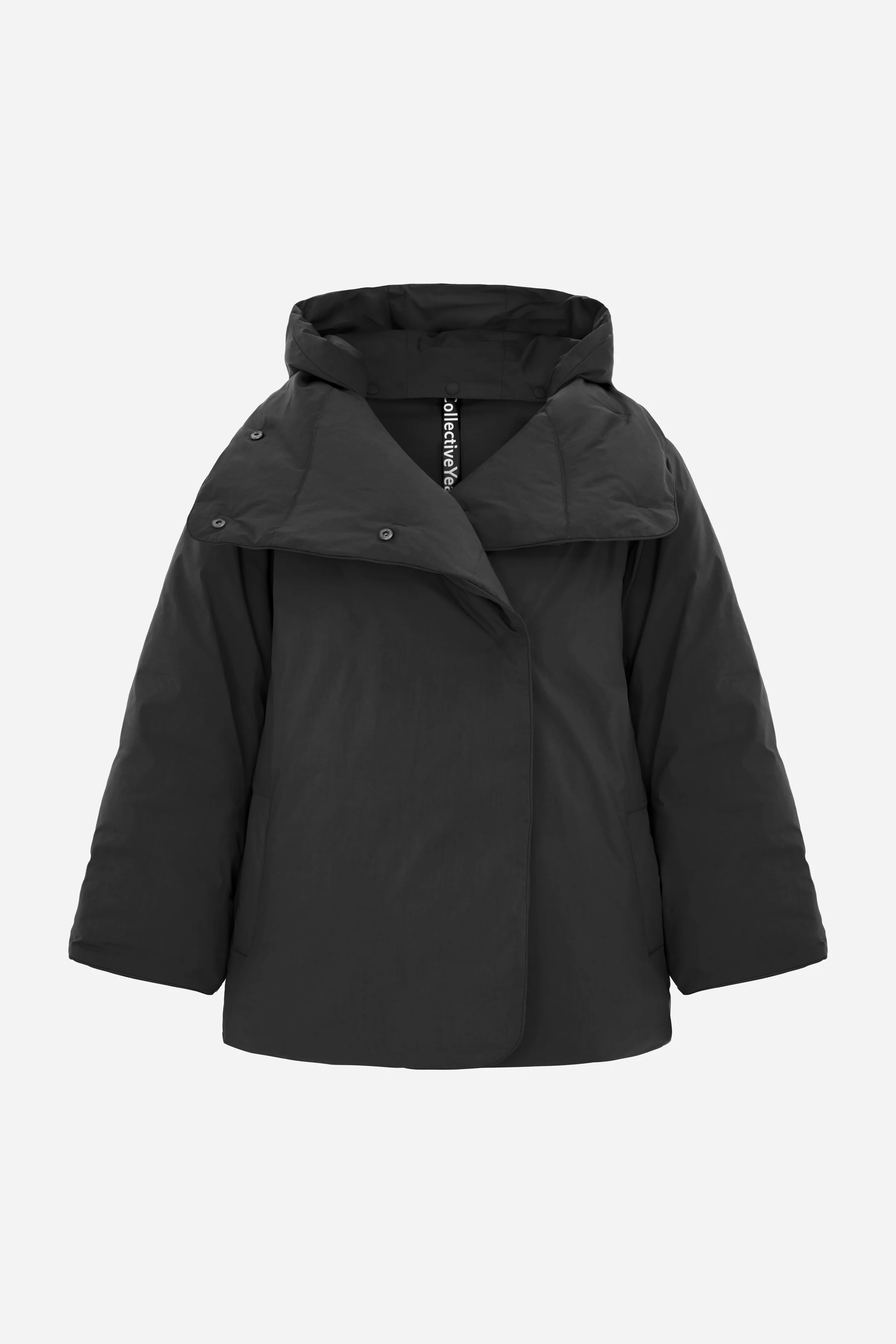 Coat_Black_01.jpg