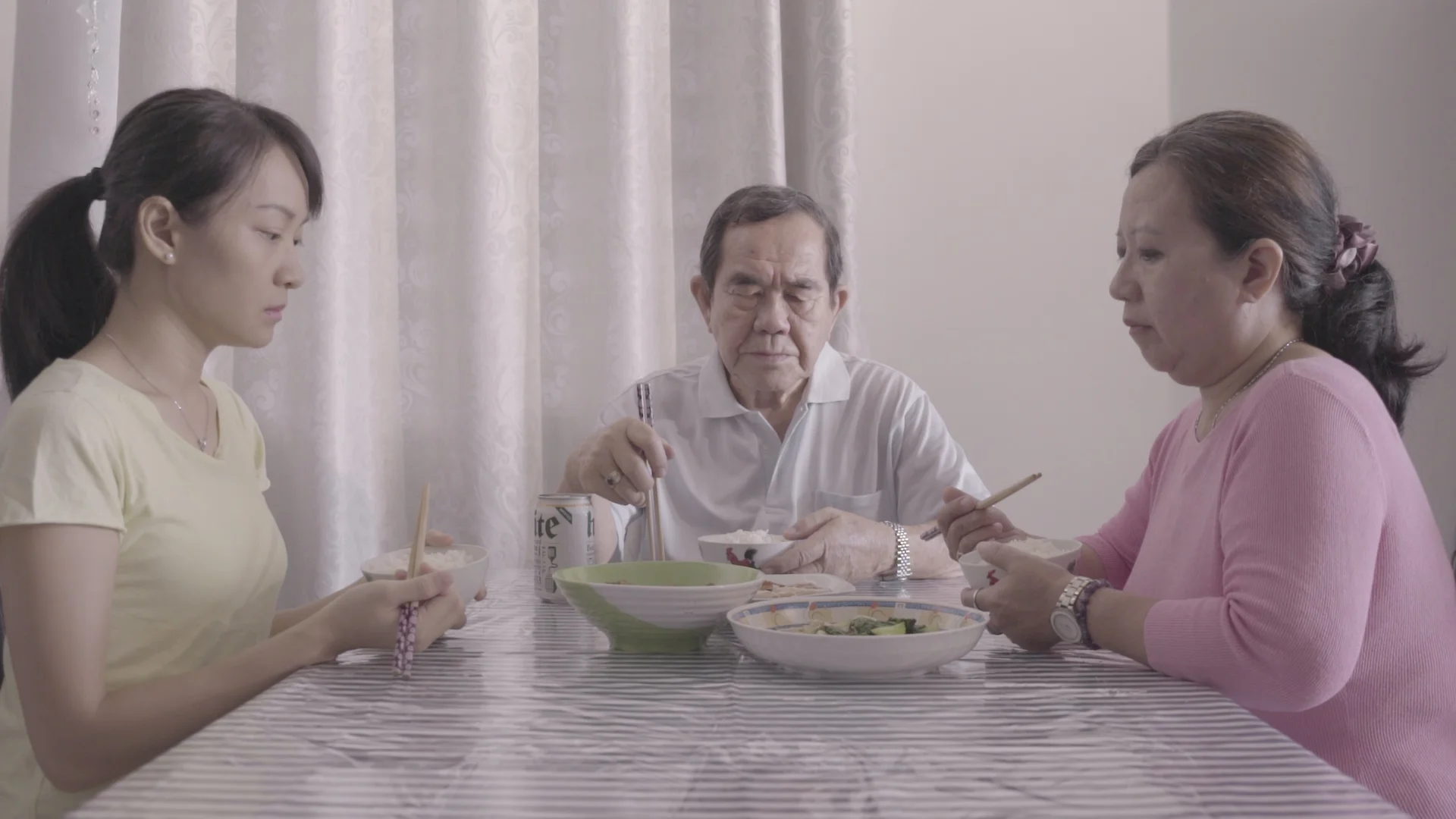 Won Jun Yap / Malaysia / 2016 / Mandarin / 21min This is a story about a woman accept and give up a new life in her body in 7 days, it is describe a women's anxious and strong. Director: Won Jun Yap is a new student director who study Drama & Visual in New Era College with passion.