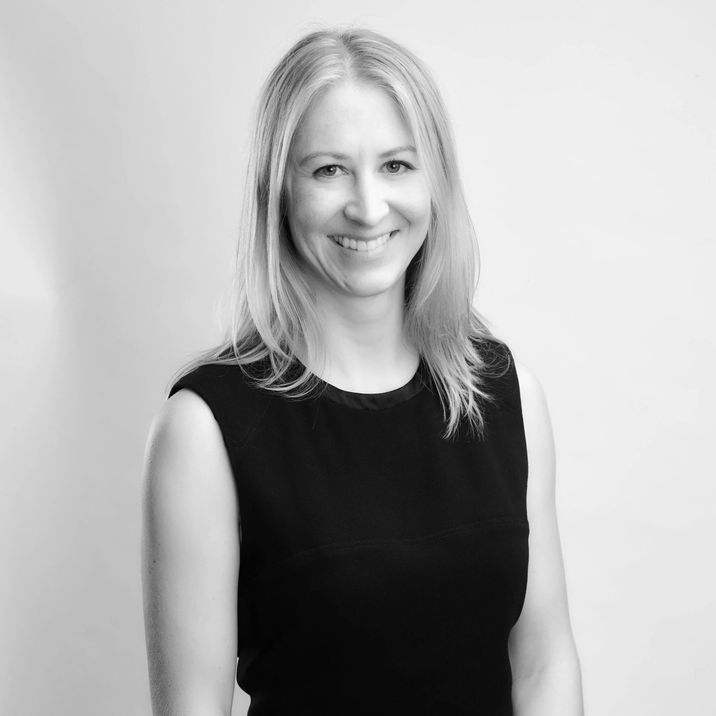 Gabrielle Kirstein Executive Director of Feeding Hong Kong and Co-Founder of The EcoChic Design Award Gabrielle Kirstein has broad experience and expertise in NGO development and management. She founded Feeding Hong Kong, a Hong Kong registered charity with a mission to fight hunger in Hong Kong and reduce the amount of quality food being sent to the city’s landfills, in 2011. Today, Feeding Hong Kong redistributes over one million meals a year, in a success story that has earned the charity praise for its high-impact, growth and board governance. Prior to Feeding Hong Kong, Gabrielle studied an MSc in Development Studies from the School of Oriental and African Studies, which helped to transition her from a former corporate career in communications and events. Gabrielle is passionate about waste reduction, both food and fashion, and was instrumental in the early stages of The EcoChic Design Award (now known as the Redress Design Award) of which she was co-founder. She continues to drive significant results and awareness about sustainability within the Asia Pacific region.