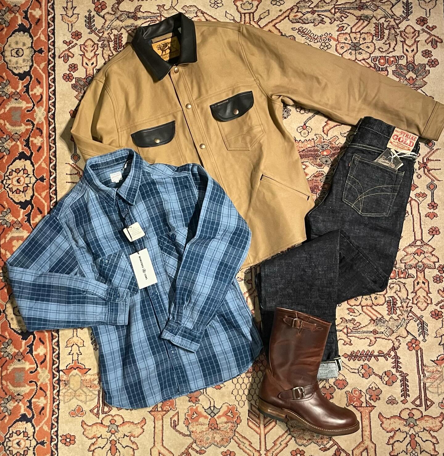 Top shelves products on the last day of January. Quite stocked of this combo - denim, indigo &amp; boots at its best..