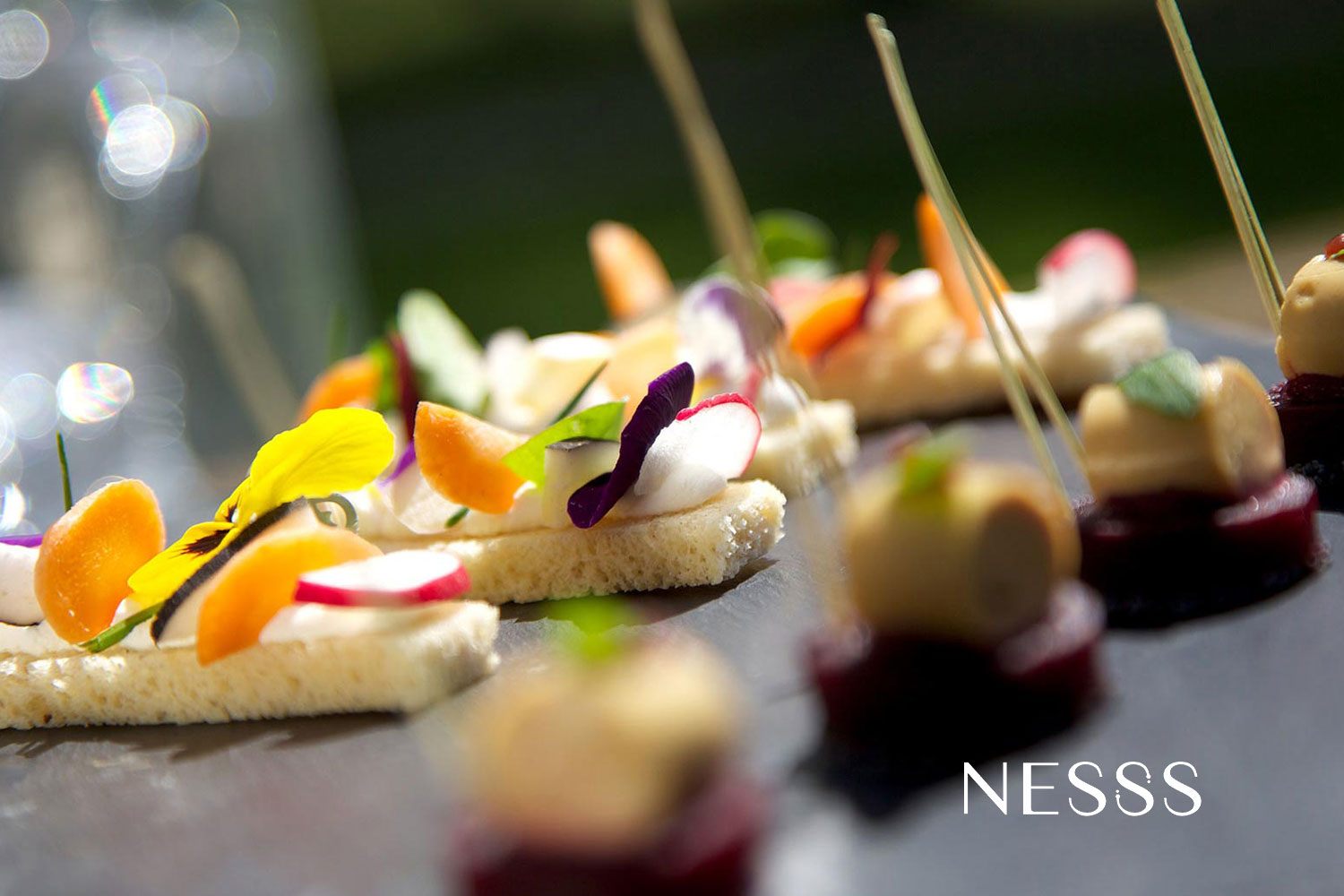 4 ways to choose your caterer