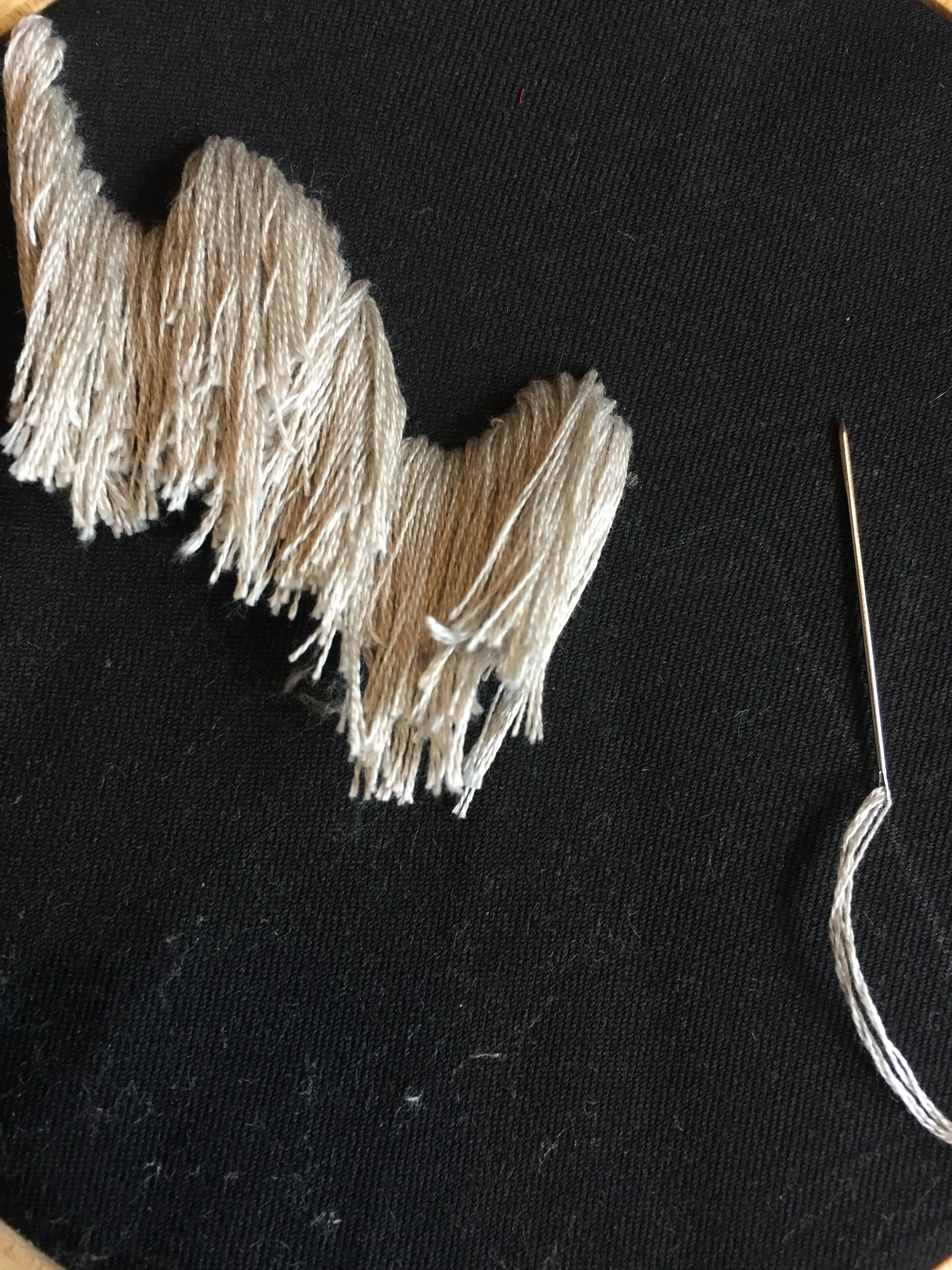 FRENCH KNOT FRINGE ON WOOL