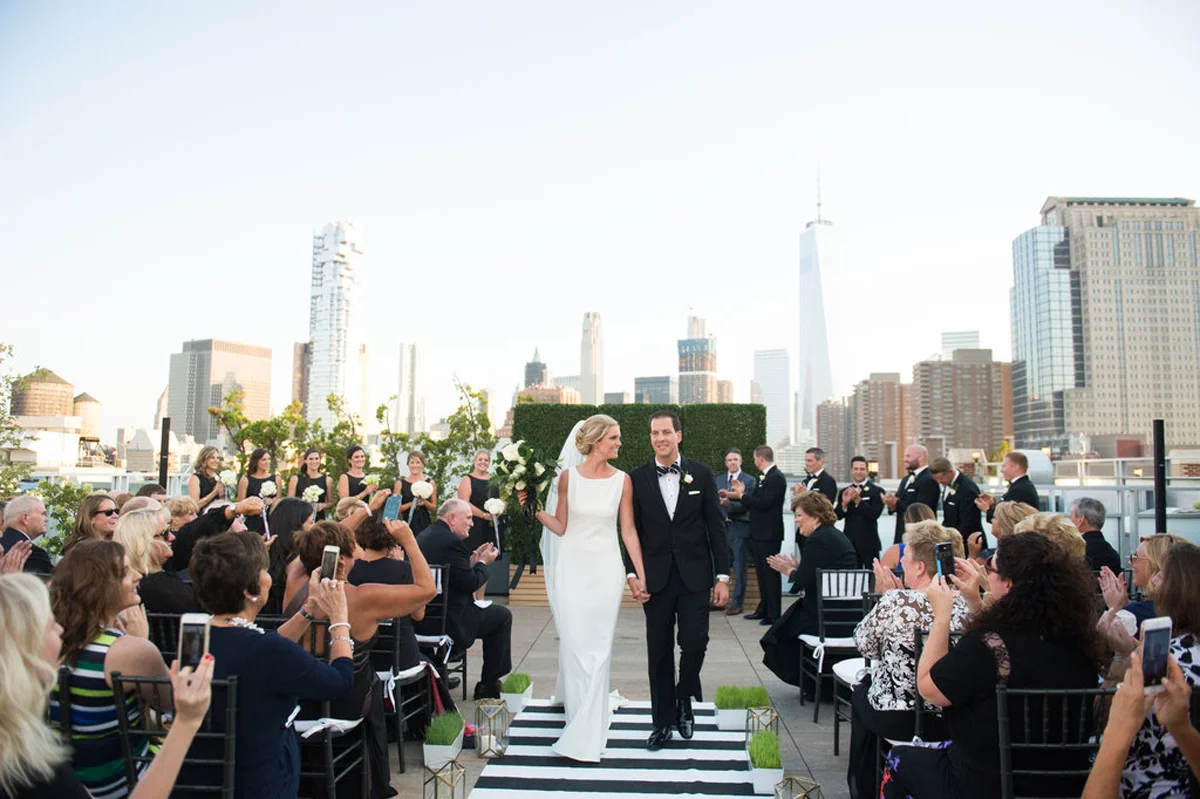 romantic_chesapeake_bay_modern_wedding_planner.jpg