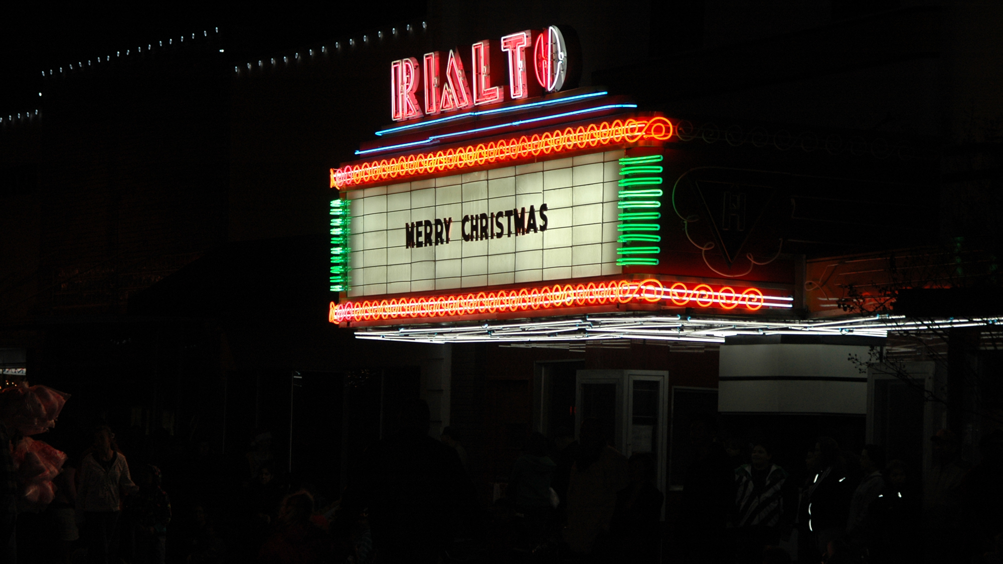 Rialto at night.png