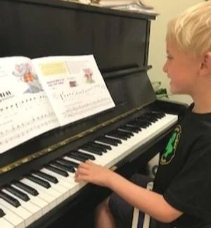 Abbott%2Bpiano%2Blesson.jpg