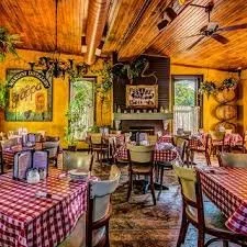 dining 1.jpg