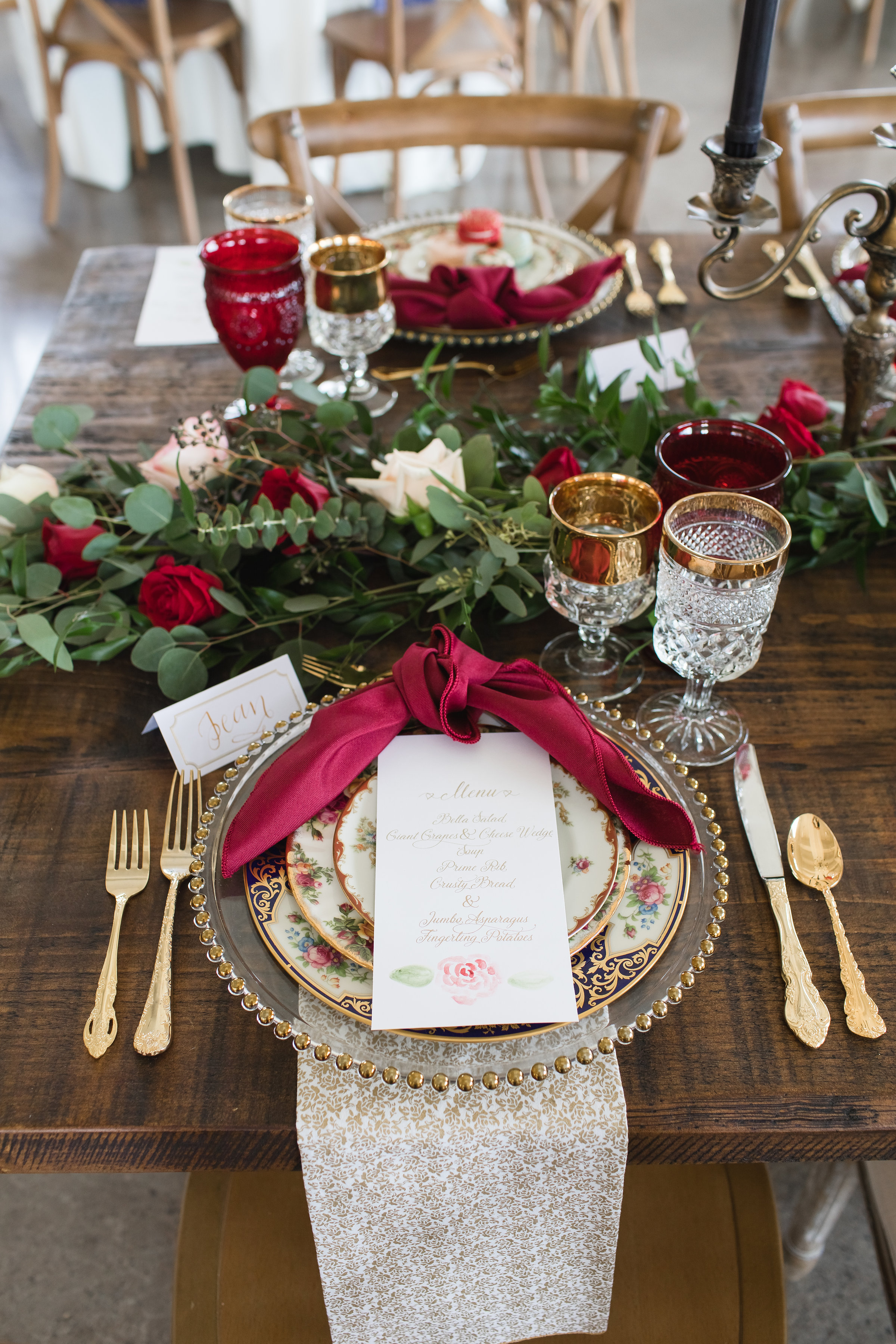  Valerie of The Prissy Plate Company even hand makes her own napkins! 