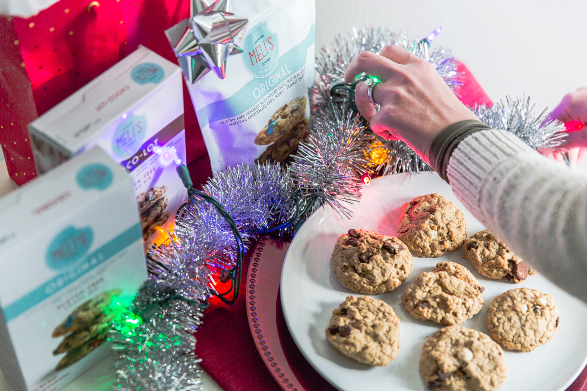 2017-12-1-melis-monster-cookies-ex-19.jpg