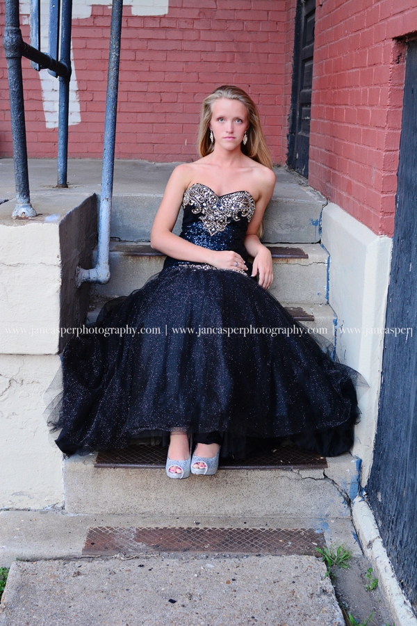 Norfolk Neon District Virginia senior portrait Jan Casper Photography
