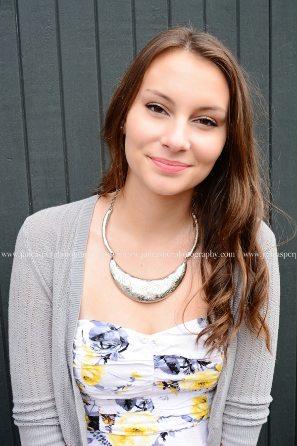 downtown Norfolk Virginia senior portrait Jan Casper Photography
