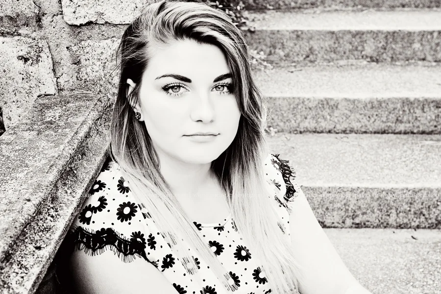 Norfolk Botanical Garden Virginia senior portrait Jan Casper Photography