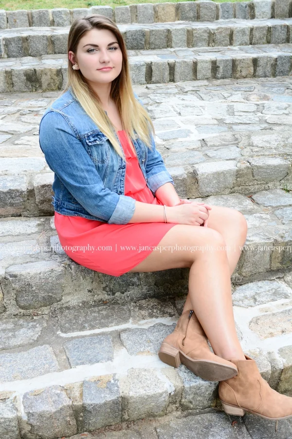 Norfolk Botanical Garden Virginia senior portrait Jan Casper Photography