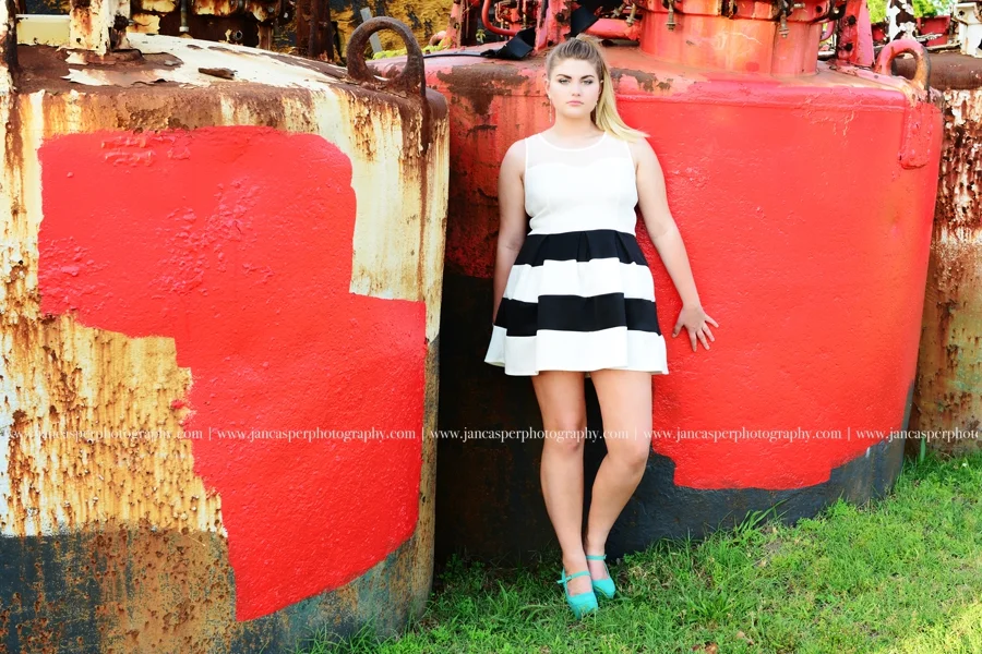Neon District Norfolk Virginia senior portrait Jan Casper Photography