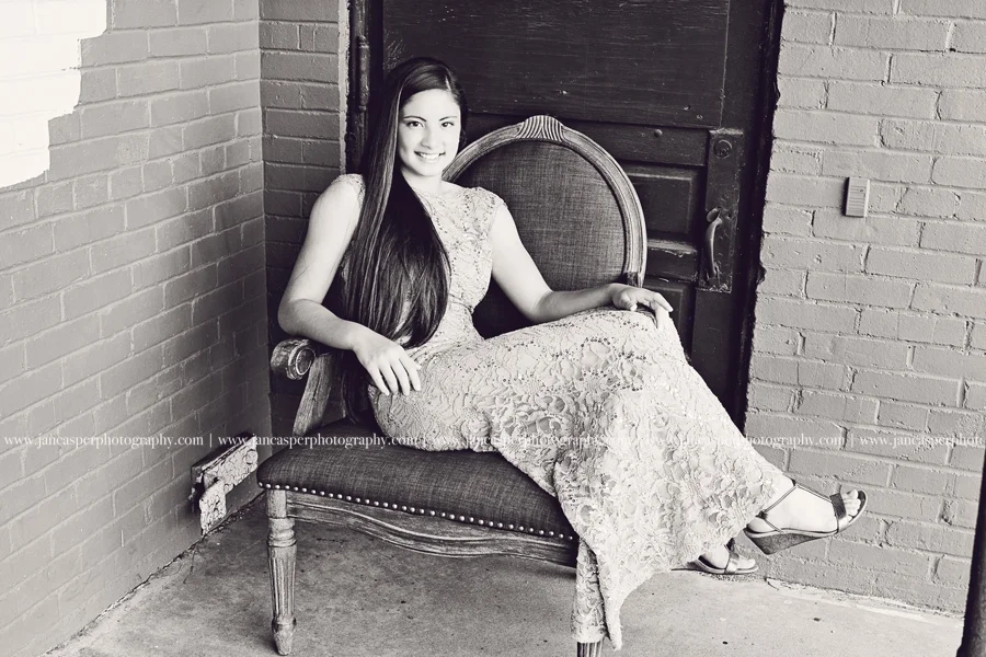 neon district Norfolk Virginia senior portrait Jan Casper Photography